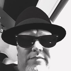 Meet your Posher, Jason